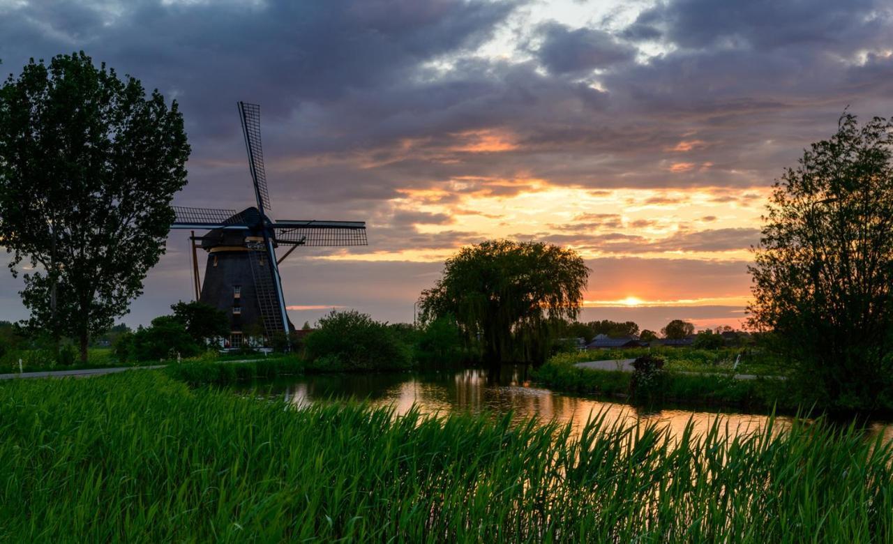 Mondriaanmolen, A Real Windmill Close To Amsterdam *